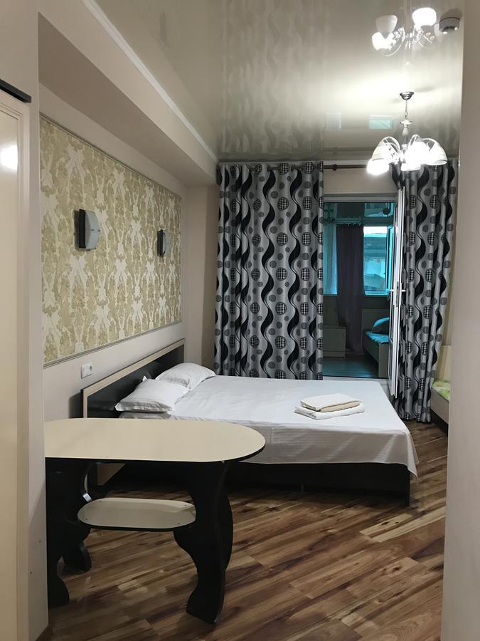 Hotel Prestizh Taraz Bagian luar foto